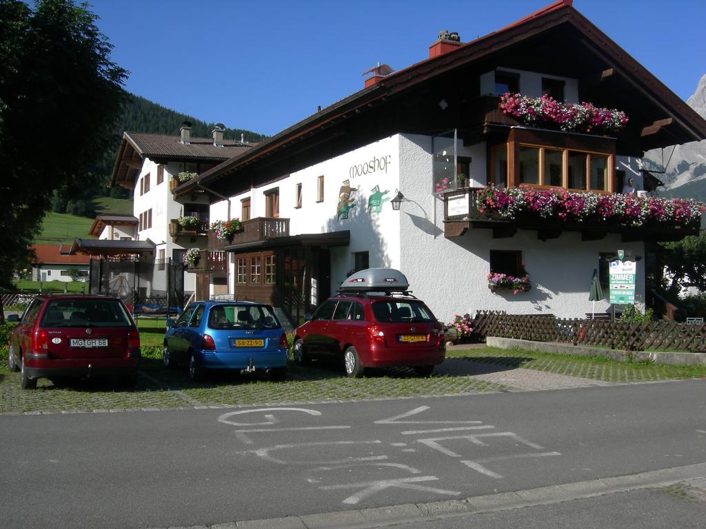 Ferienwohnung Haus Mooshof Lermoos Exterior foto